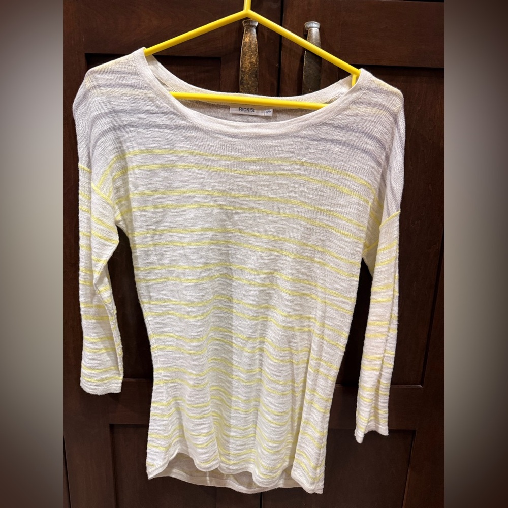 Ricki's White and Yellow Knit Top